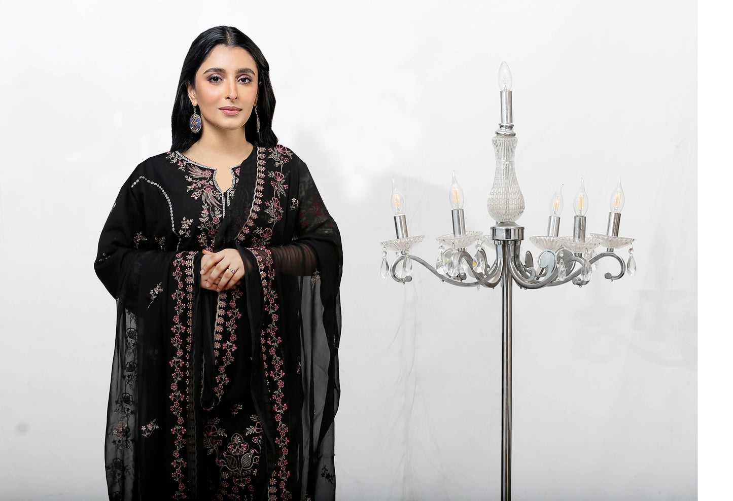 Maliha Embroidered Karandi With Chiffon Dupatta Embroidered Collection